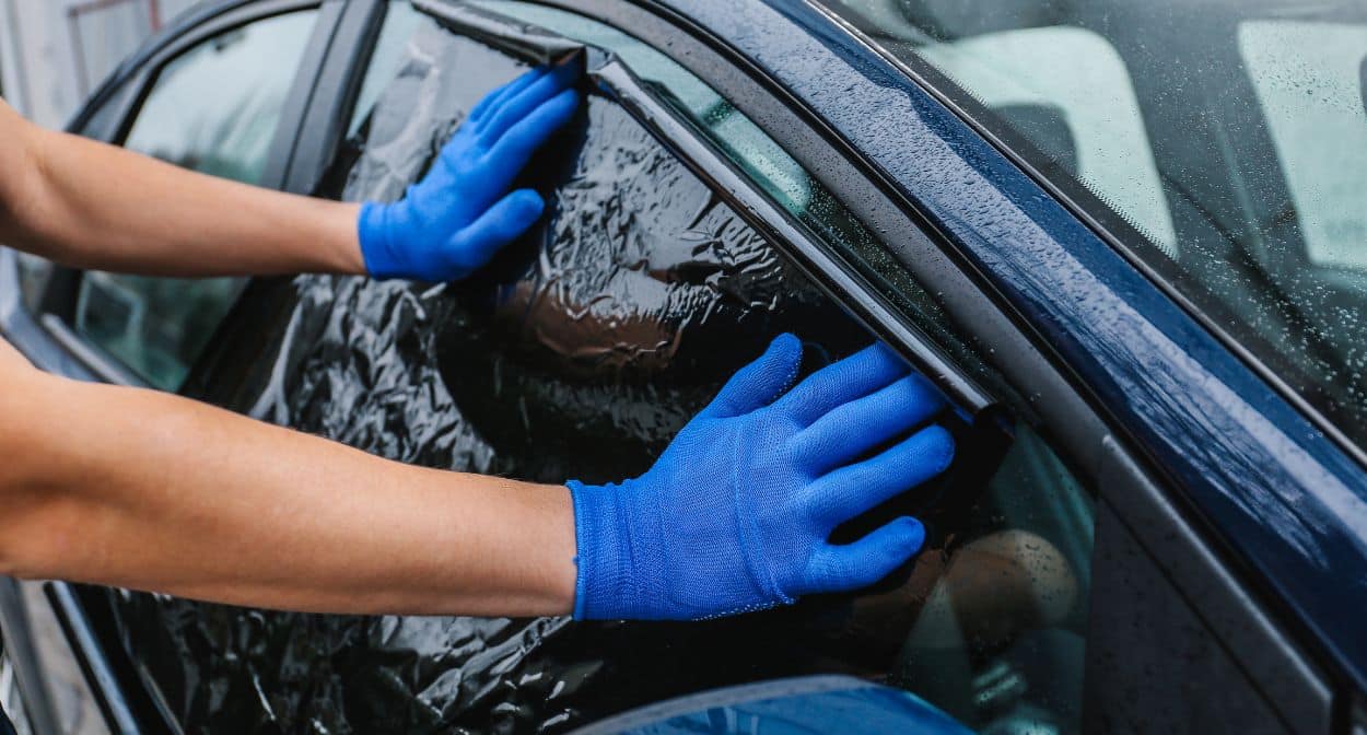 AVOID COMMON MISTAKES IN CAR TINTING